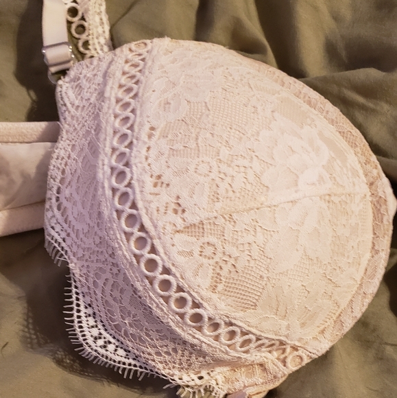 Victoria secret push up bra - Picture 9 of 11